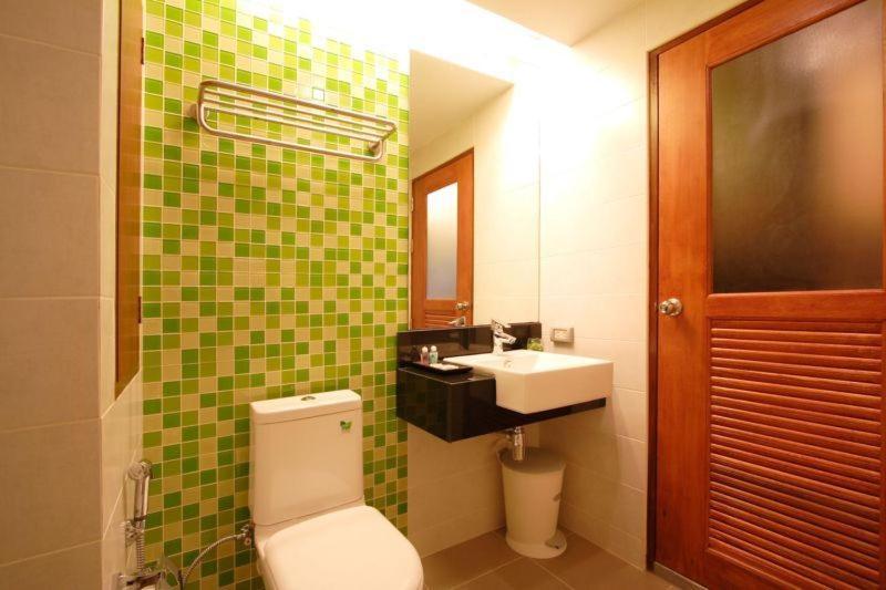 Patong Kalim Beach Place מראה חיצוני תמונה